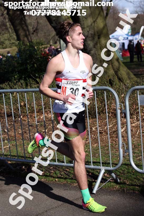 Senior mens Northern 12 Stage Road Relay Champs., Birkenhead Park. Photo: David T. Hewitson/Sports for All Pics